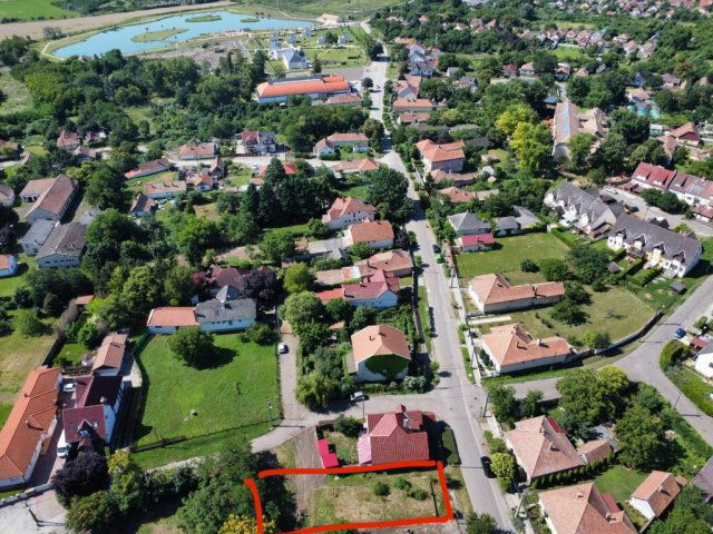Eladó telek, Hevesen 3.5 M Ft / költözzbe.hu