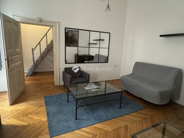 Eladó téglalakás, Budapesten, V. kerületben 79.9 M Ft, 2 szobás