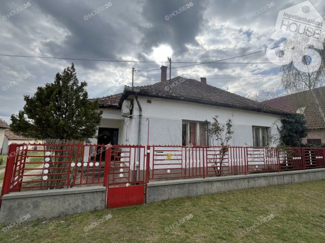 Eladó családi ház, Ágasegyházán 34 M Ft, 3 szobás