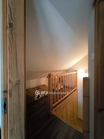 Eladó családi ház, Tárnokon 89.9 M Ft, 1+3 szobás