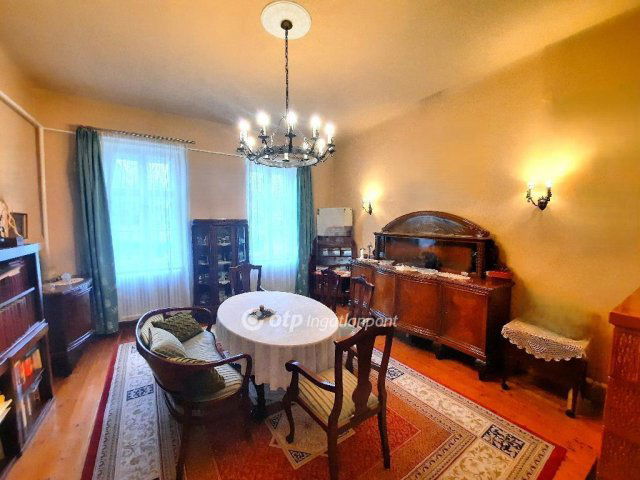 Eladó családi ház, Nagykőrösön 59.99 M Ft, 3+1 szobás