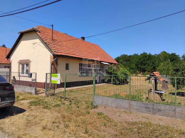 Eladó családi ház, Újfehértón 21.99 M Ft, 2 szobás
