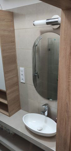 Kiadó téglalakás, albérlet, VII. kerületben, Murányi utcában