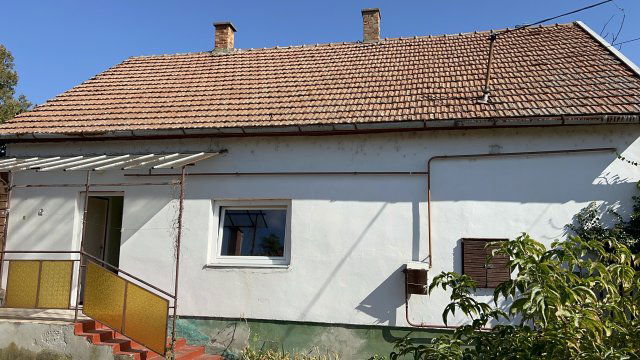 Eladó családi ház, Csanádpalotán, József Attila utcában