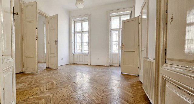 Eladó téglalakás, Budapesten, IX. kerületben 140 M Ft, 5 szobás