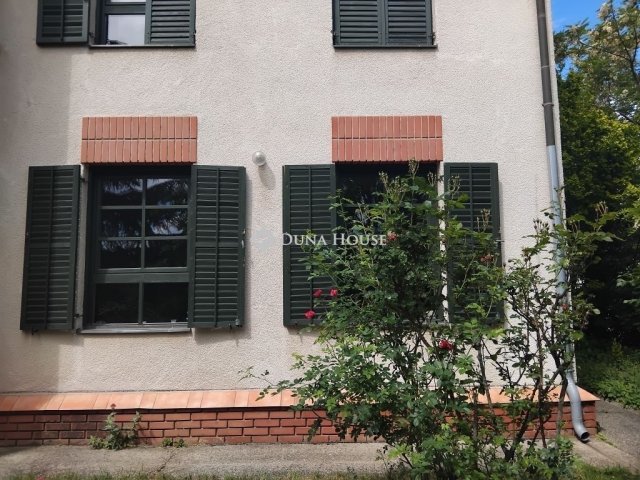 Eladó téglalakás, Pécsett 52 M Ft, 2 szobás