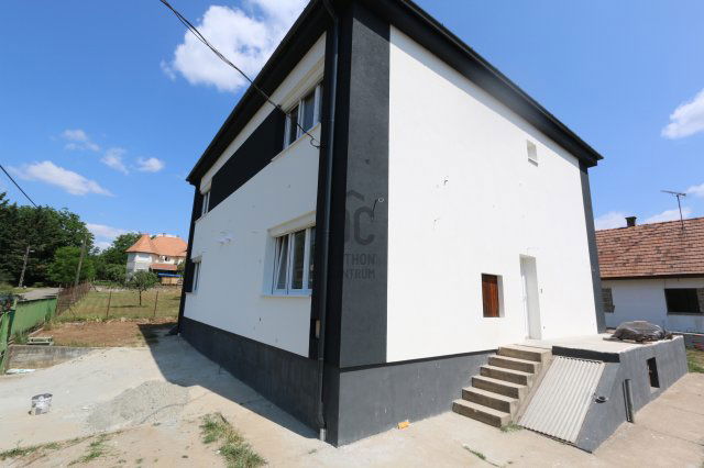 Eladó ikerház, Kerepesen 99.9 M Ft, 5 szobás
