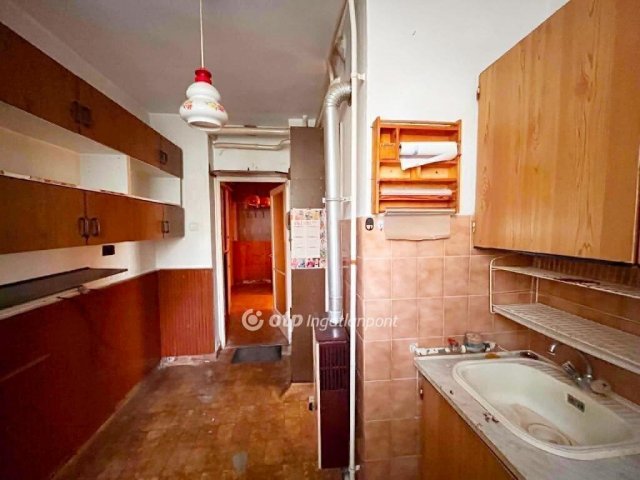 Eladó téglalakás, Budapesten, IV. kerületben 59.99 M Ft