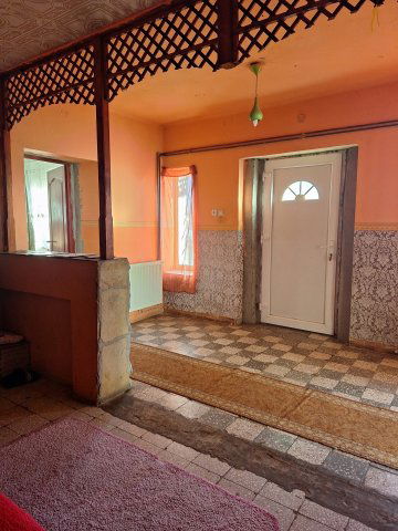 Eladó családi ház, Mérán 12 M Ft, 3 szobás