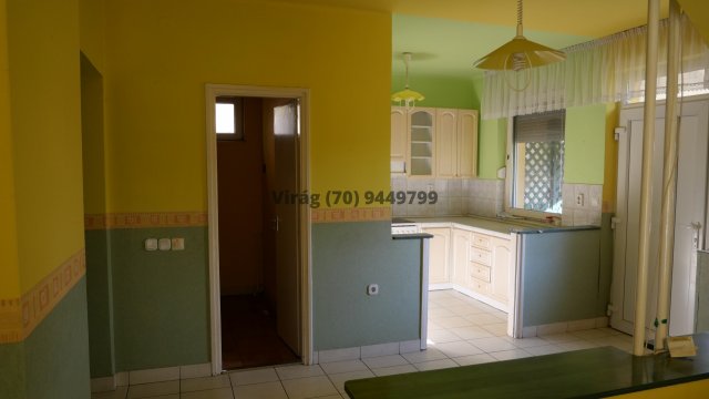 Eladó családi ház, Debrecenben 89.5 M Ft, 5 szobás