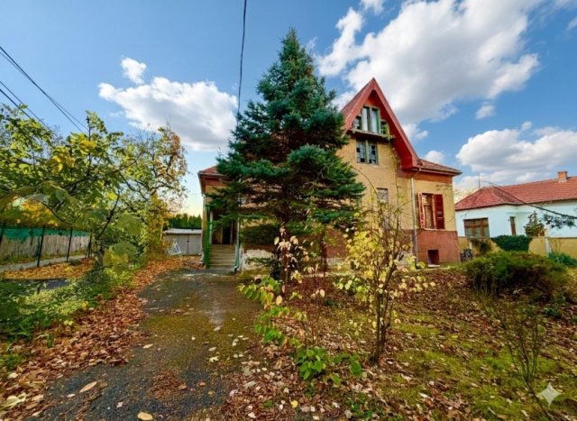 Eladó családi ház, Budapesten, XVI. kerületben 229 M Ft