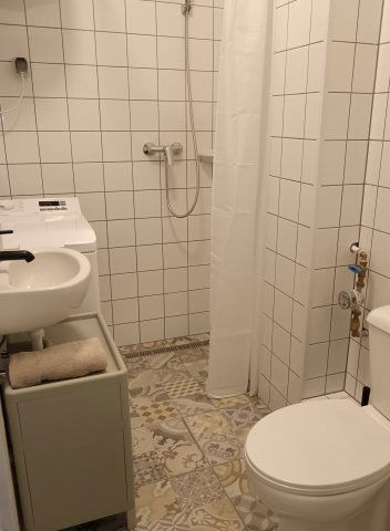 Kiadó téglalakás, albérlet, Pécsett, Ybl Miklós utcában
