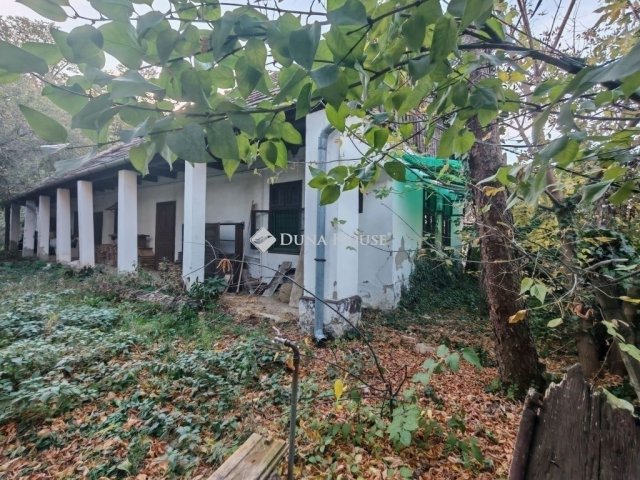 Eladó családi ház, Bényén 30.9 M Ft, 2 szobás