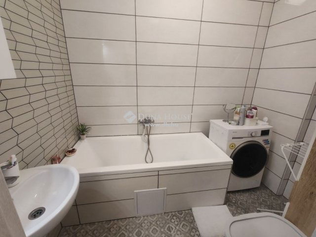 Eladó téglalakás, Budapesten, XVIII. kerületben 73.99 M Ft