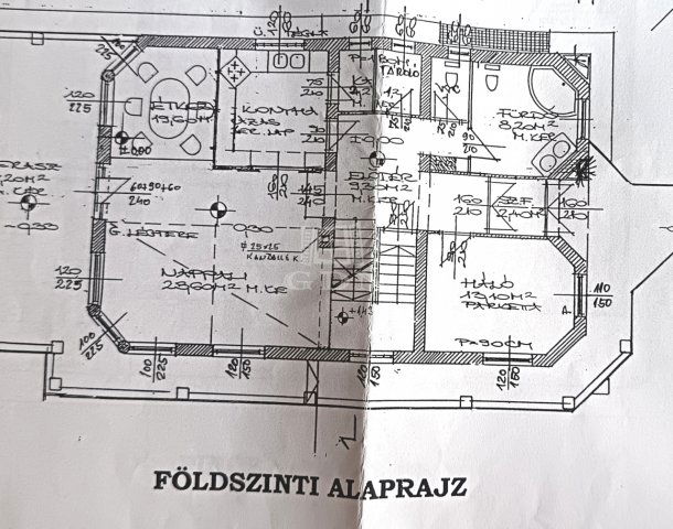 Eladó családi ház, Veresegyházon 149.99 M Ft, 7 szobás