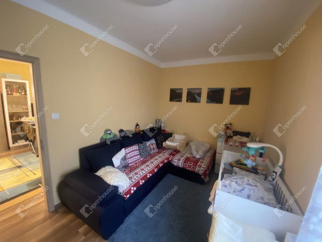 Eladó téglalakás, Mosonmagyaróváron 45 M Ft, 2 szobás