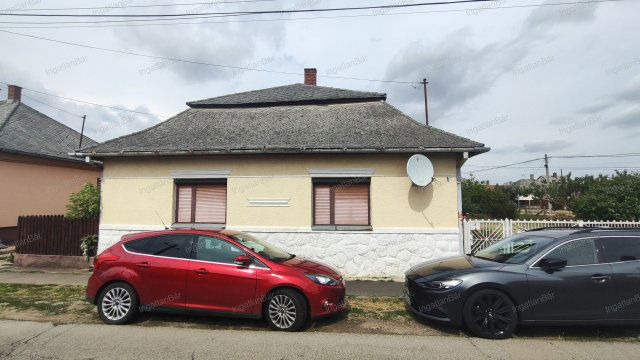Eladó családi ház, Fehérgyarmaton 27 M Ft, 4 szobás