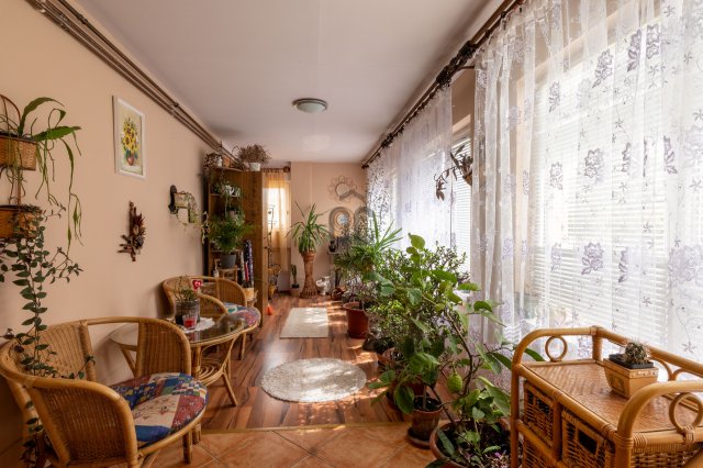 Eladó családi ház, Szabadbattyánban 50 M Ft, 4 szobás