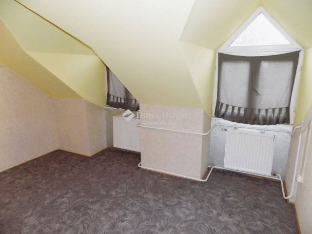 Eladó sorház, Debrecenben 89 M Ft, 5 szobás