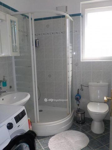 Eladó nyaraló, Balatonbogláron 199 M Ft, 1+1 szobás