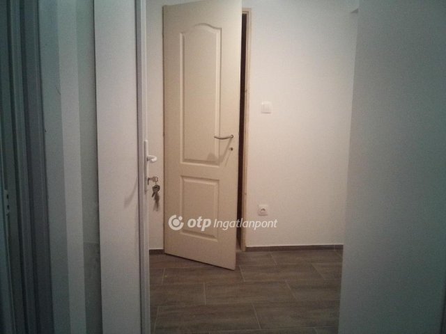 Eladó családi ház, Perkátán 21.9 M Ft, 1+1 szobás