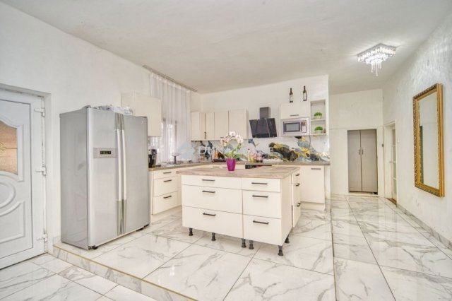 Eladó családi ház, Budapesten, XIX. kerületben 99.9 M Ft