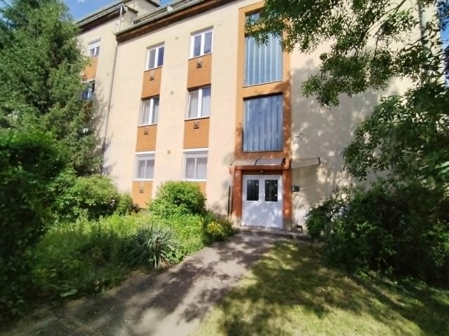 Eladó panellakás, Bátonyterenyén 9.6 M Ft, 2 szobás