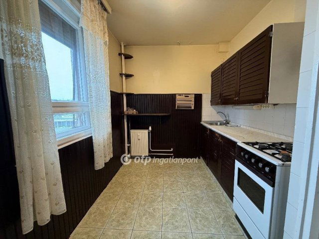 Eladó téglalakás, Budapesten, VIII. kerületben 63.6 M Ft
