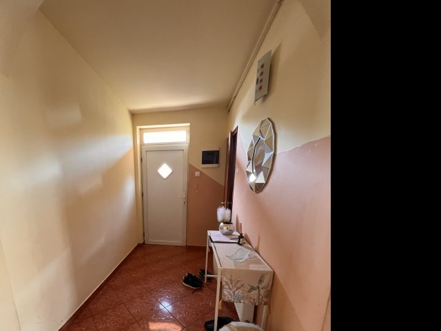 Eladó ikerház, Kistarcsán 119.9 M Ft, 3 szobás