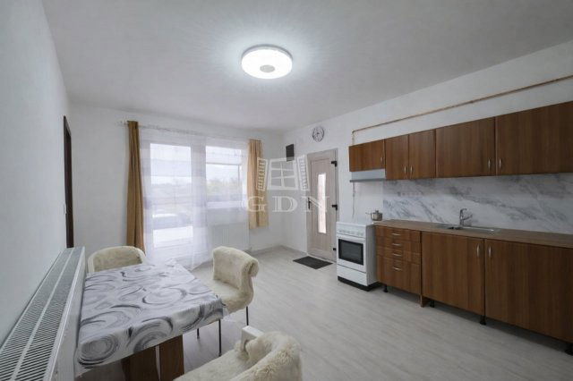 Eladó téglalakás, Hatvanban 50 M Ft, 1+2 szobás