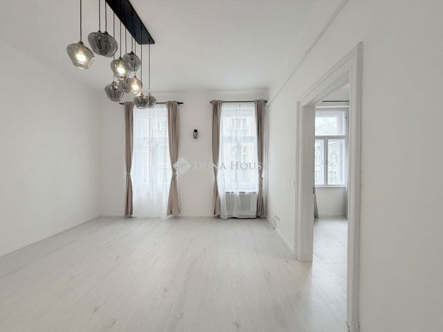 Eladó téglalakás, Budapesten, VII. kerületben 76.5 M Ft