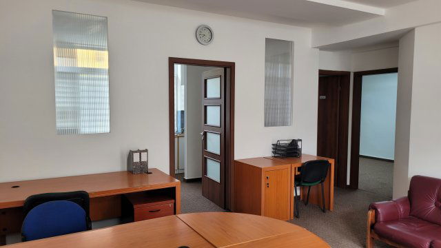 Kiadó téglalakás, albérlet, Pécsett 220 E Ft / hó, 4 szobás