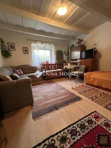 Eladó családi ház, Tápiószentmártonon 21.9 M Ft, 1 szobás