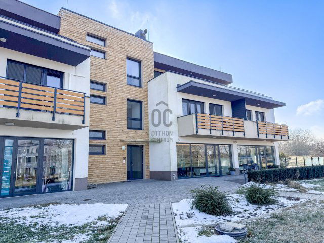 Eladó téglalakás, Hegykőn 89.99 M Ft, 3 szobás