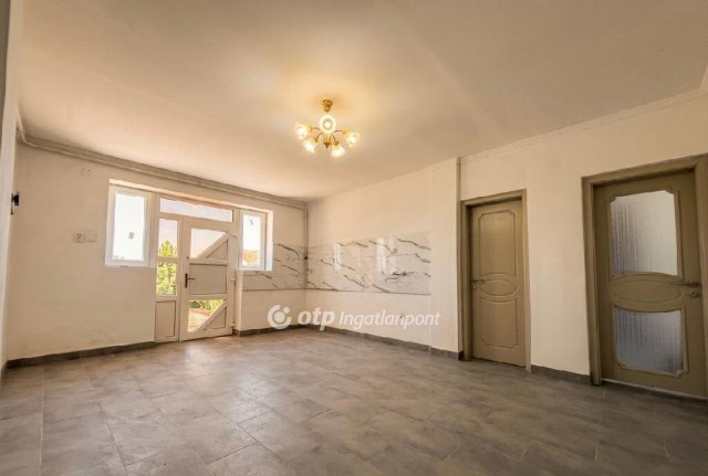 Eladó családi ház, Újfehértón 46 M Ft, 2+1 szobás