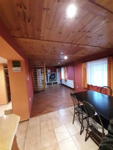 Eladó családi ház, Gárdonyban 75 M Ft, 7 szobás