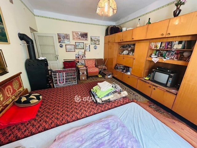 Eladó családi ház, Rakamazon 14.5 M Ft, 2 szobás