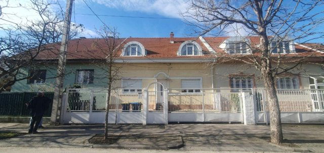 Eladó sorház, Budapesten, XIV. kerületben 149 M Ft, 4 szobás