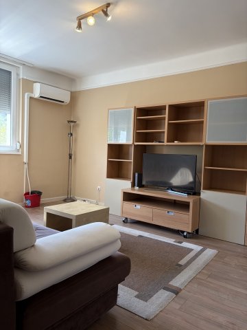 Kiadó panellakás, albérlet, XIV. kerületben, Ungvár utcában