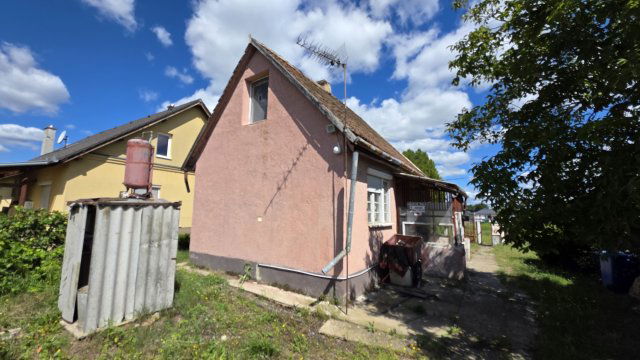 Eladó családi ház, Hajdúsámsonon, Számadó utcában 14.9 M Ft