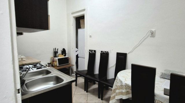 Eladó téglalakás, Budapesten, VIII. kerületben 67 M Ft, 2 szobás