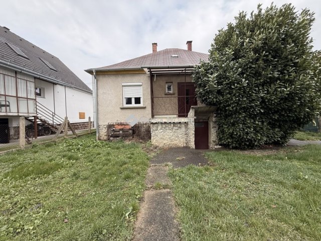 Eladó családi ház, Szombathelyen 52 M Ft, 3 szobás