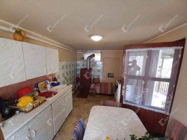 Eladó családi ház, Debrecenben 45 M Ft, 2 szobás