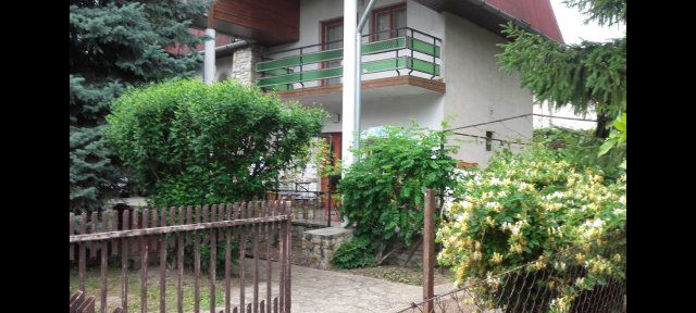 Kiadó nyaraló, Balatonföldváron 240 E Ft / hó, 3+1 szobás
