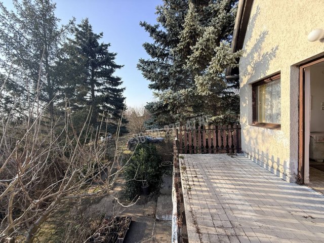 Eladó nyaraló, Oroszlányban 18.6 M Ft, 2 szobás