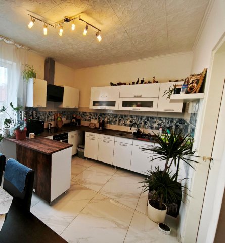 Eladó családi ház, Besenyődön 27.5 M Ft, 2+2 szobás