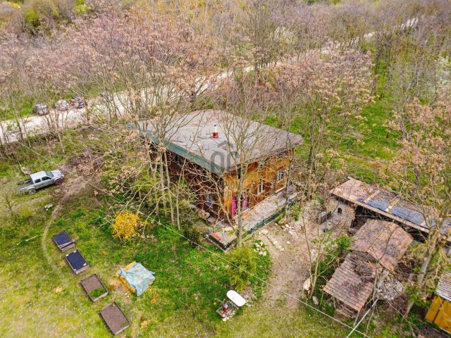 Eladó mezogazdasagi ingatlan, Mányon 300 M Ft, 5 szobás