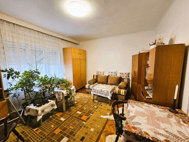 Eladó családi ház, Kömpöcön 32.5 M Ft, 3 szobás