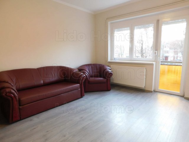 Eladó téglalakás, Dombóváron 33.4 M Ft, 1+1 szobás