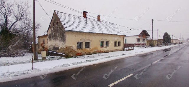 Eladó családi ház, Lovásziban 9 M Ft, 4 szobás